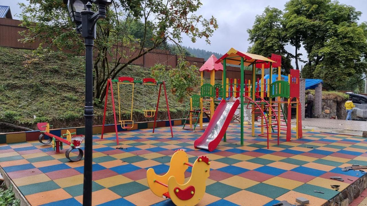 Villa Paraiso Karpaty Tesnitska Ngoại thất bức ảnh